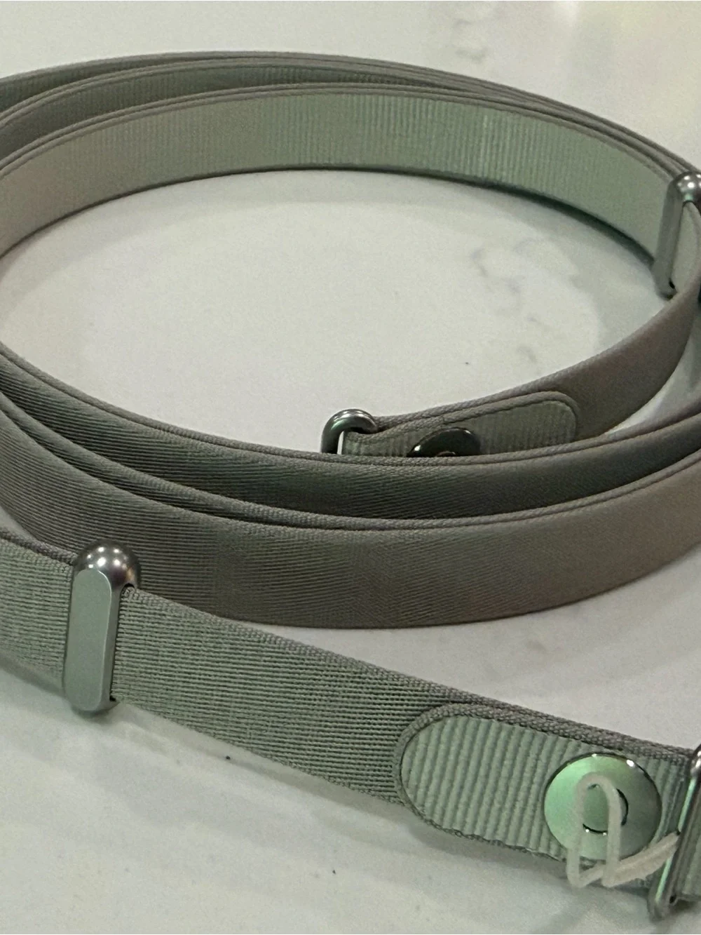 Apple Crossbody Strap – Light Gray / Natural – Adjustable iPhone Strap